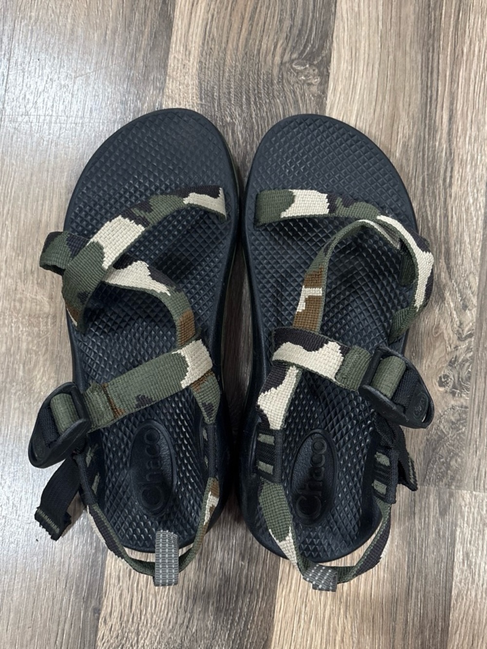 Chaco Kids Camouflage Strappy Sandals - Black & Green